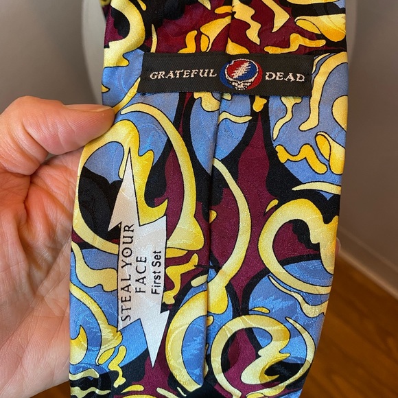 The Grateful Dead “Steal Your Face” First Set Tie - Picture 4 of 4